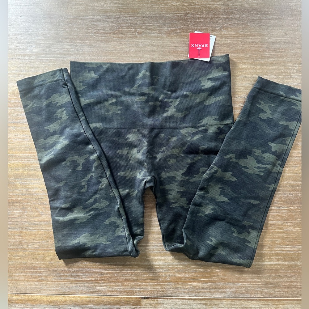 Spanx Green Camouflage Leggings